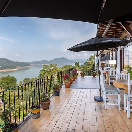 Hotel Santa Rosa Valle de Bravo Εξωτερικό φωτογραφία