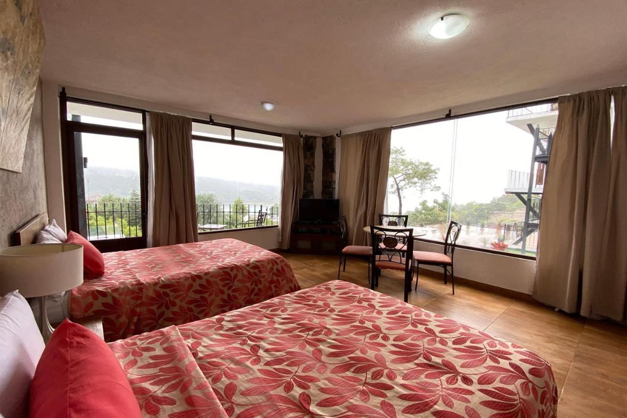 Hotel Santa Rosa Valle de Bravo Εξωτερικό φωτογραφία
