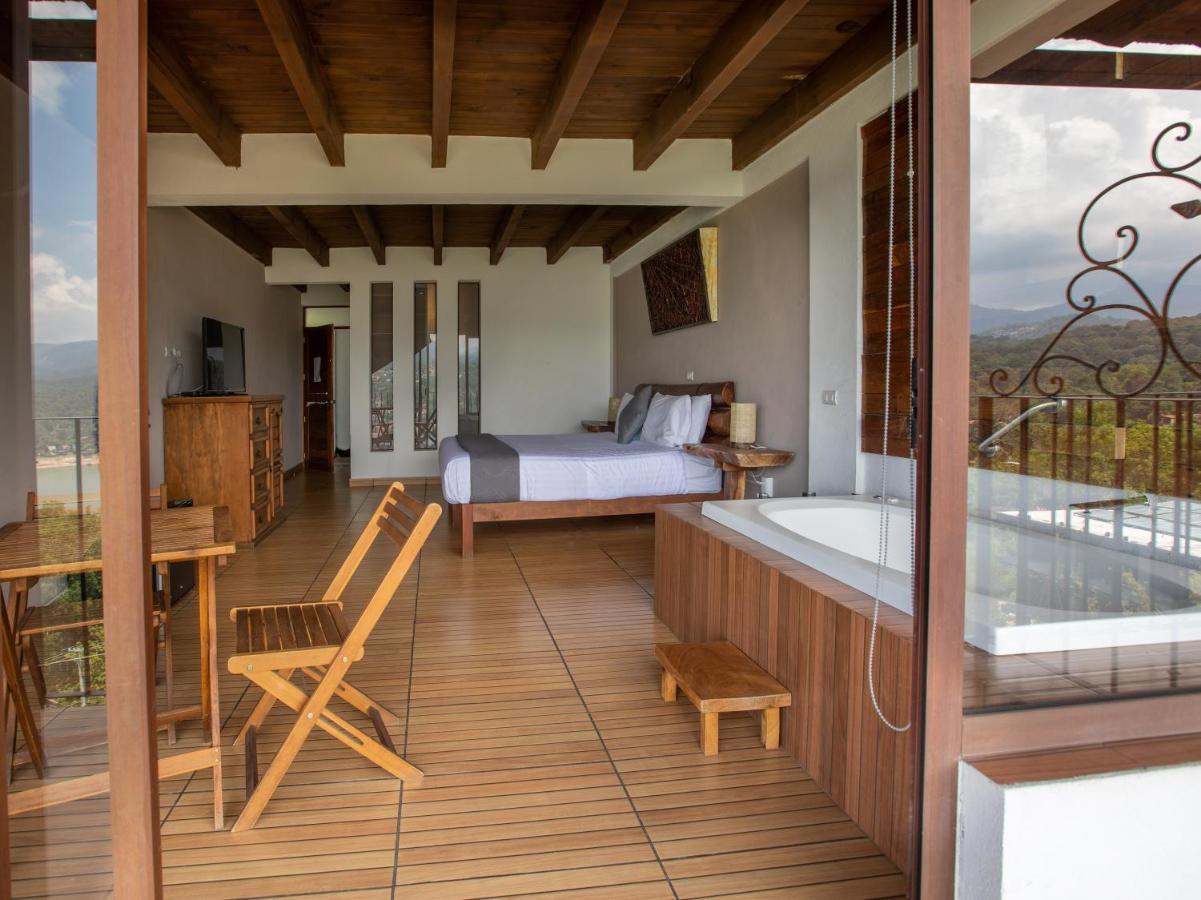 Hotel Santa Rosa Valle de Bravo Εξωτερικό φωτογραφία